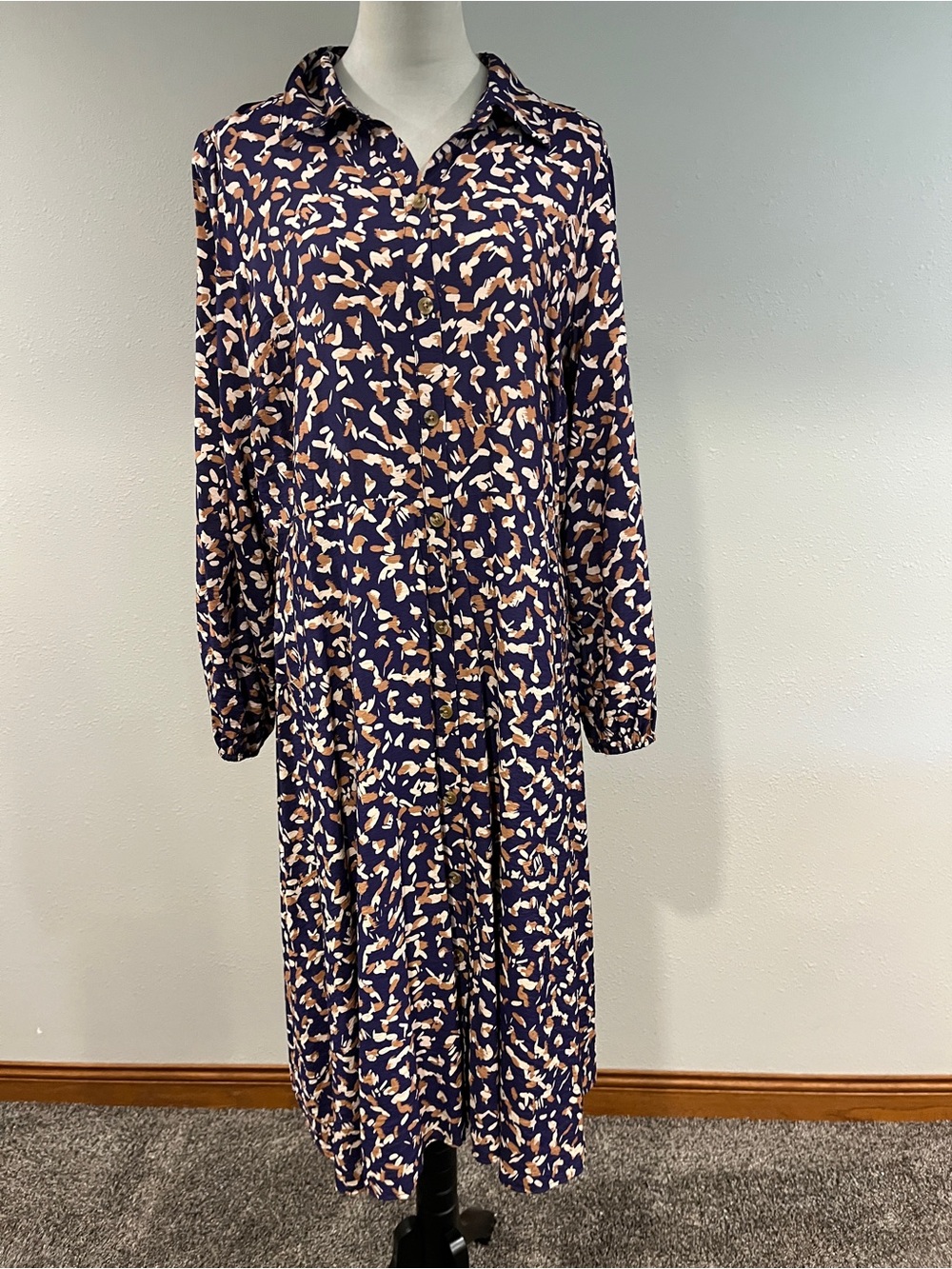 Nine West Navy Long-Sleeve Abstract Print button down plus size Shirt Dress